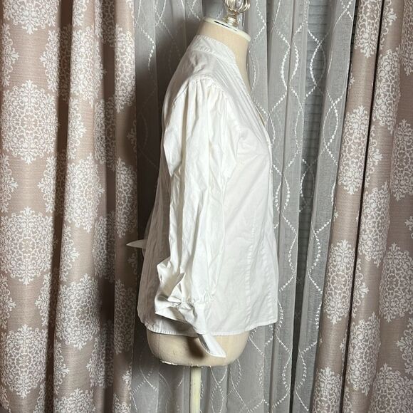 Harve Benard White Blouse w/ 3/4 Tie Sleeves | Size Medium - Picture 4 of 7